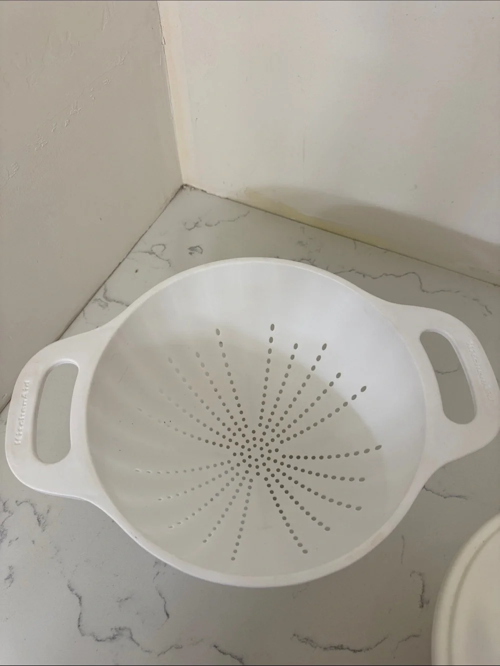 KitchenAid versatile white